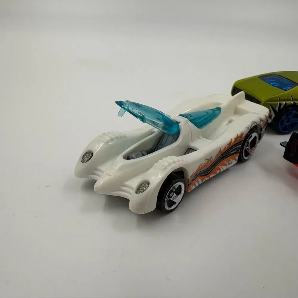 Vintage Hot Wheels 1986 to‎ 2001 Diecast Bundle
